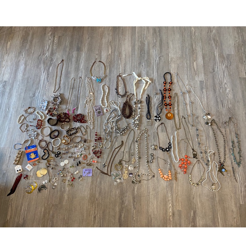 Huge Jewelry Lot